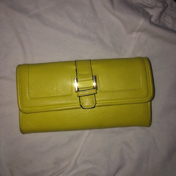 Handbags - Bright yellow clutch